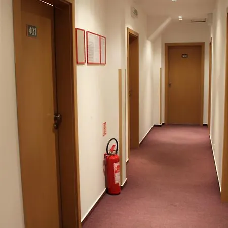 A3 Hotel